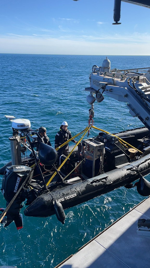USV deployment from support vessel
